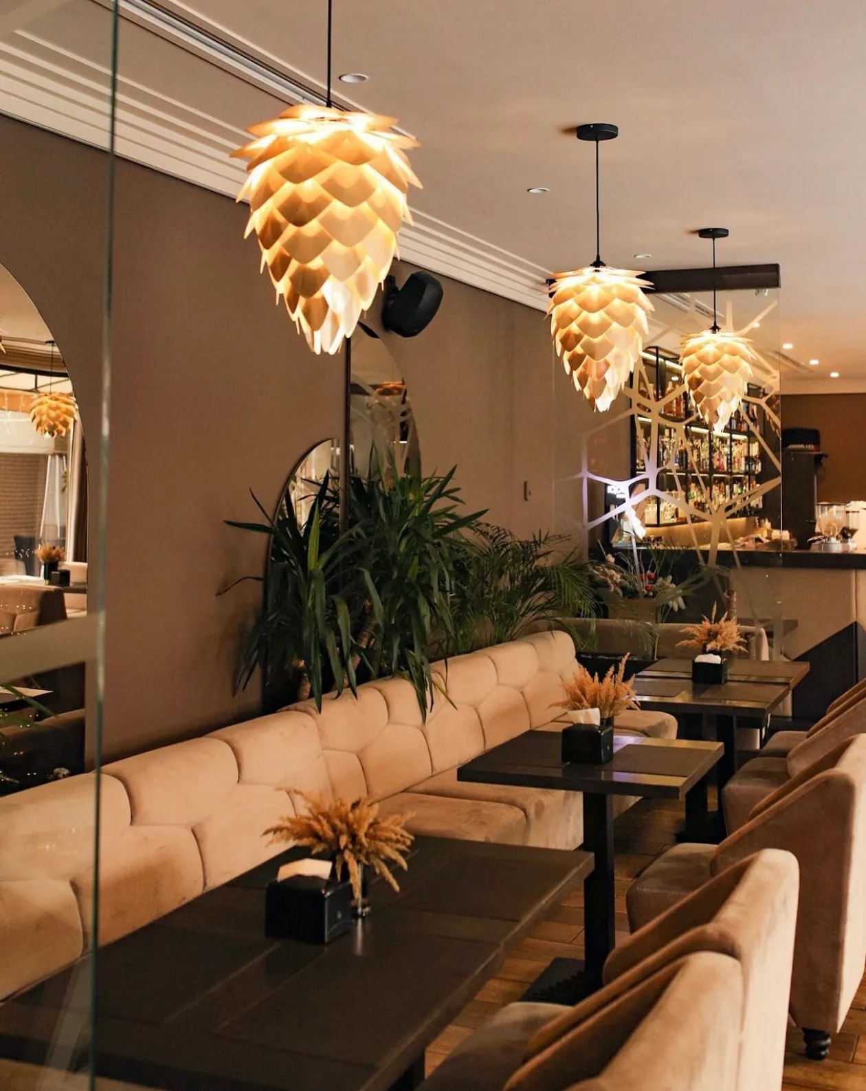 Honey Restaurant Club