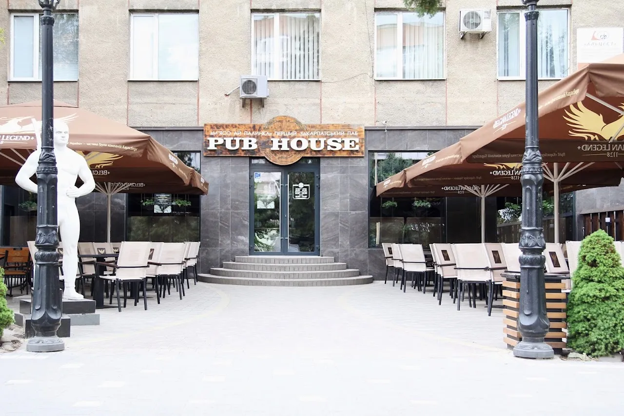 Pub House